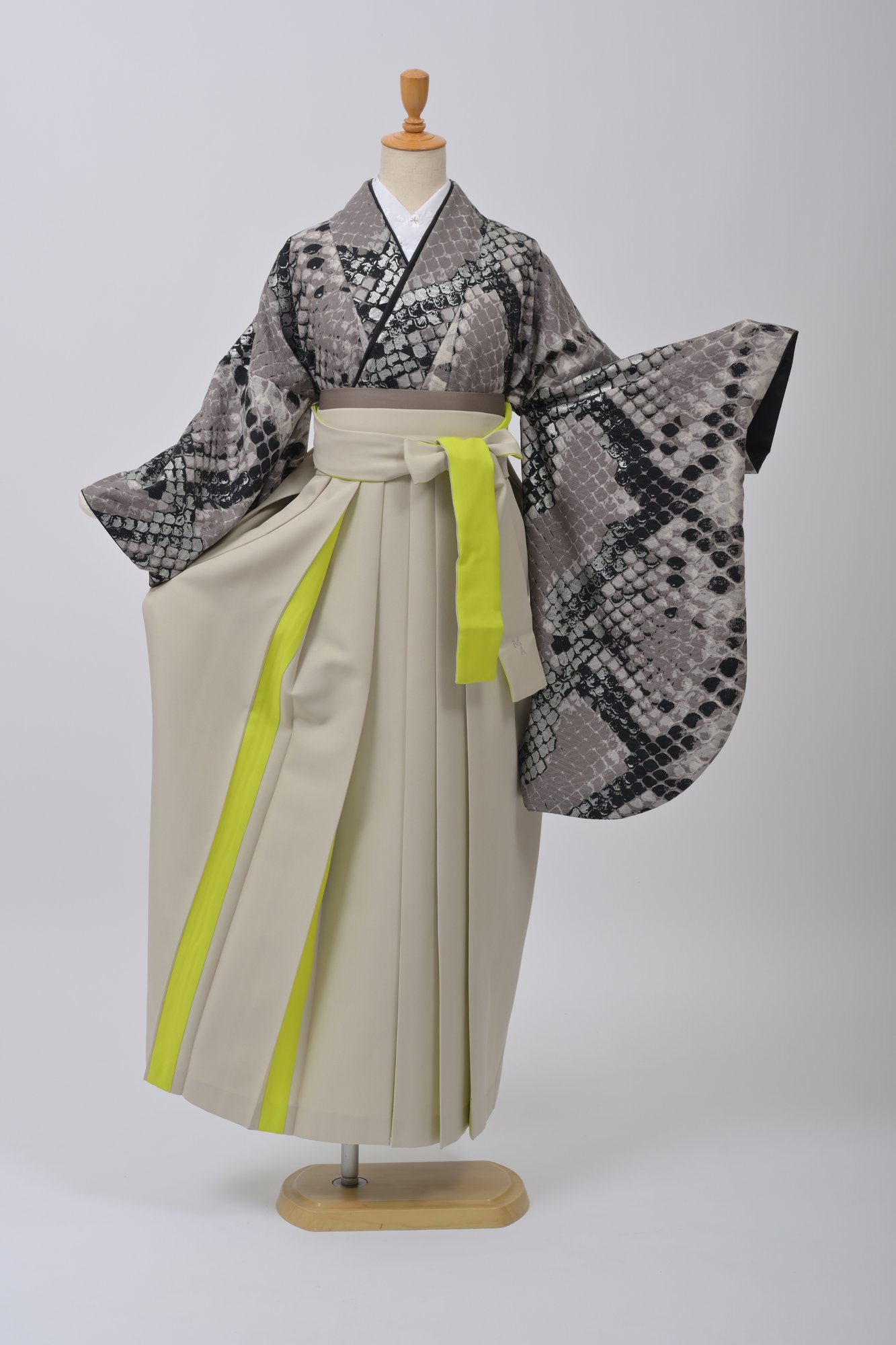 モダンアンテナ・パイソン黒