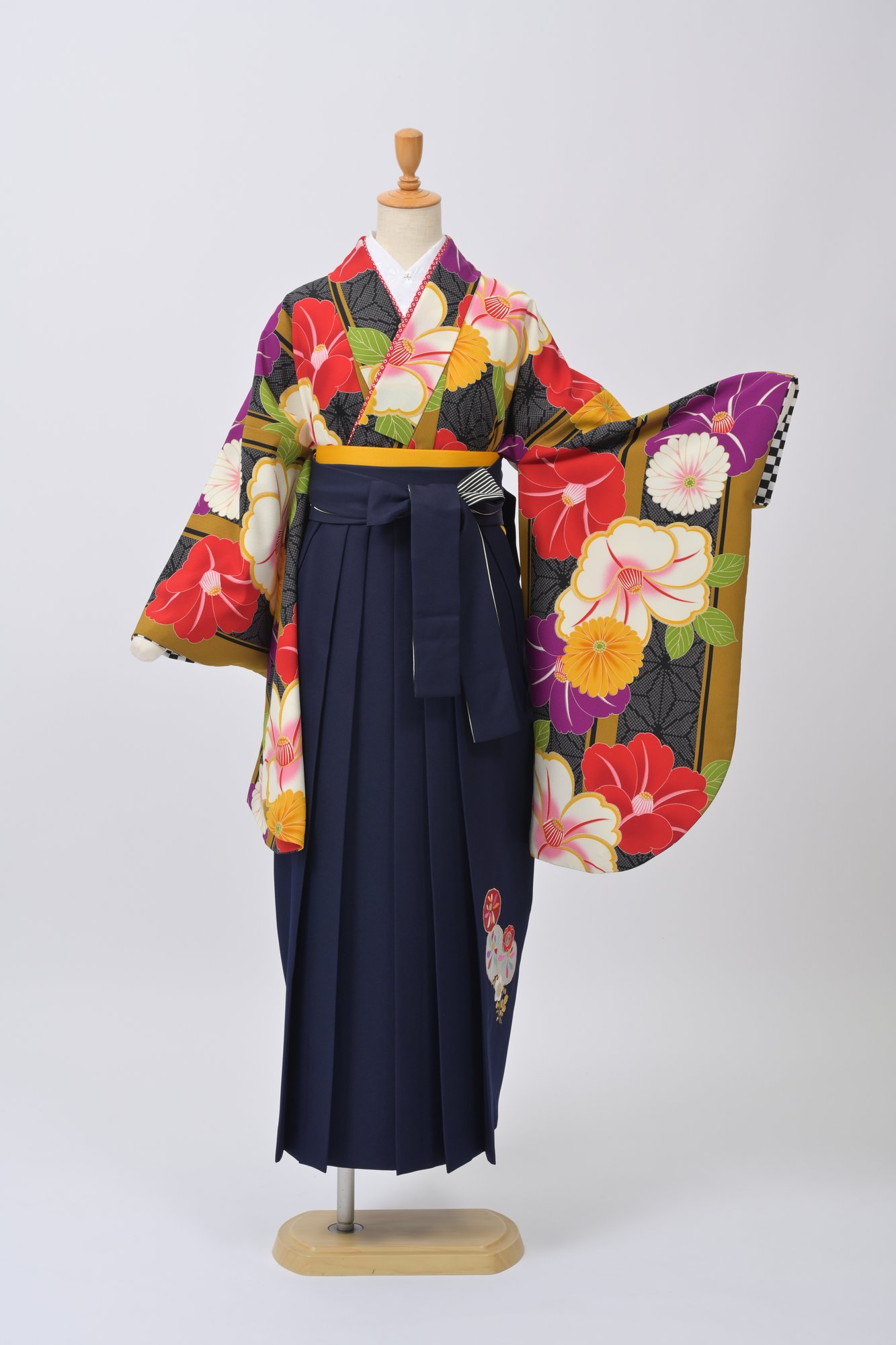 中村里砂・辛子×椿