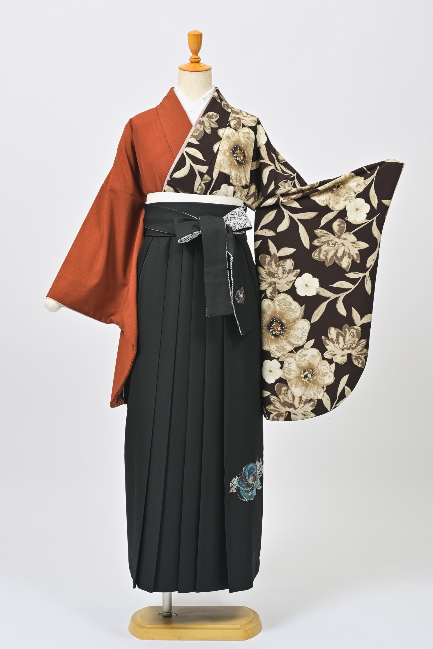 紅一点・レース花／片身替り・焦げ茶×テラコッタ